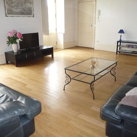 Apartamento Les Charmottes Nuits-Saint-Georges Exterior foto